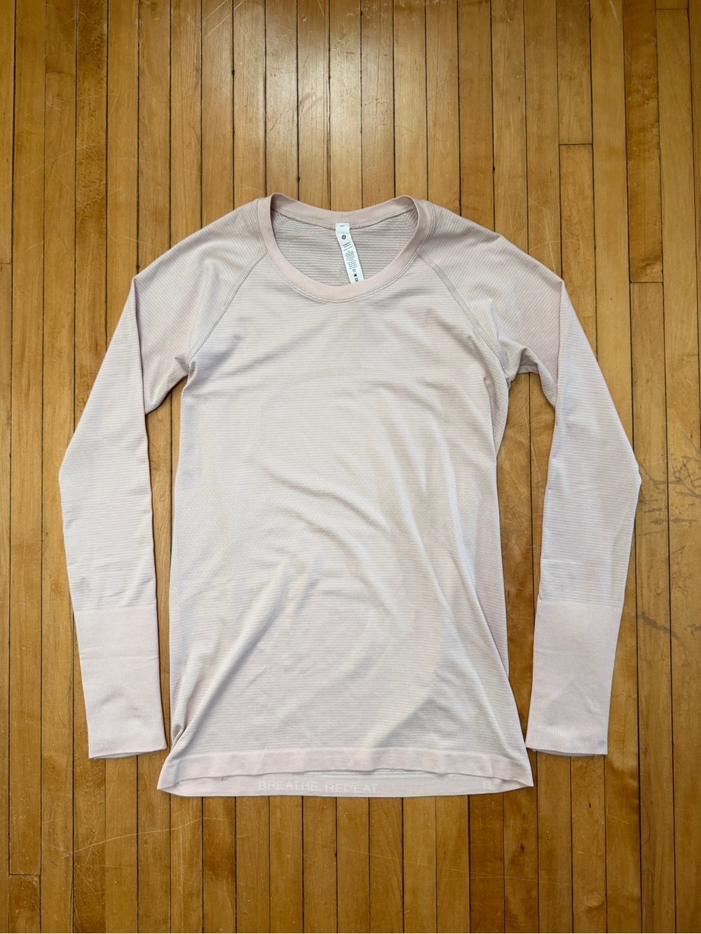 Lululemon Swiftly Tech Long Sleeve 2.0 Light Pink Performance Shirt Womens Sz. 8